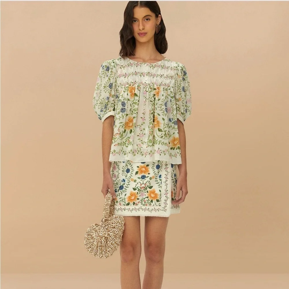 NWT Farm Rio Folk Floral Off-White Scoop Neck Short Sleeve Blouse Top - Picture 2 of 8